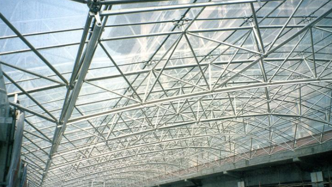 华蓥网架公司的彩色压型钢板的吊装方法有哪些